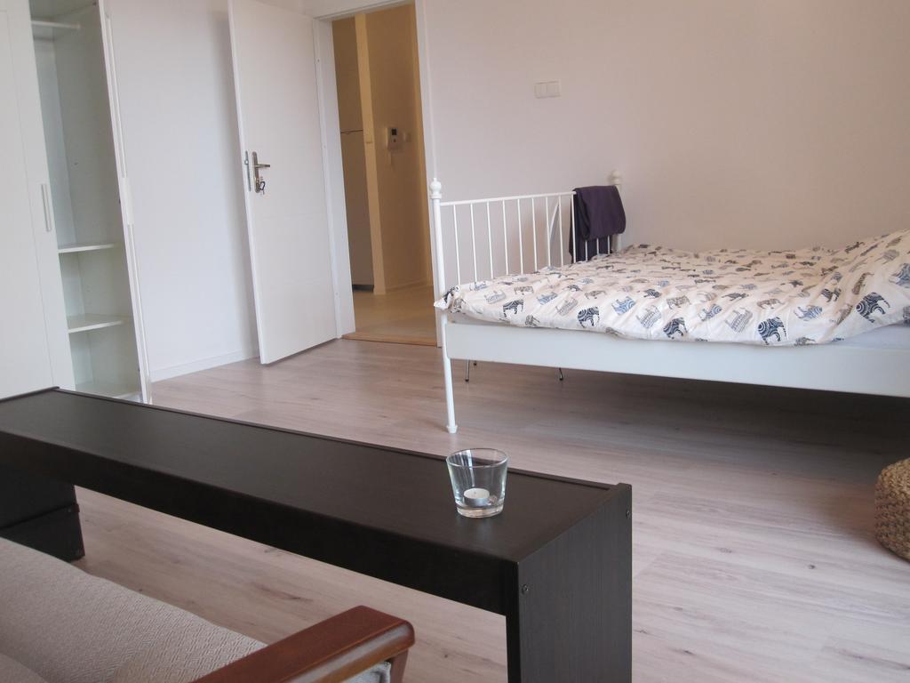 Inceety Studio Apartment Warsaw Bilik gambar