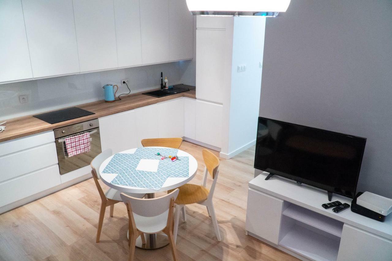Inceety Studio Apartment Warsaw Luaran gambar